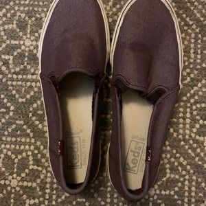 Purple keds